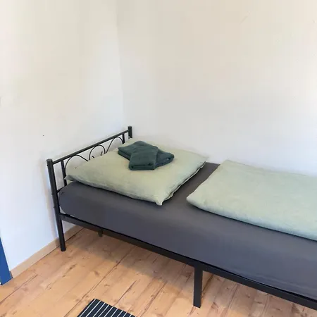 Business A93-a9 Apartman